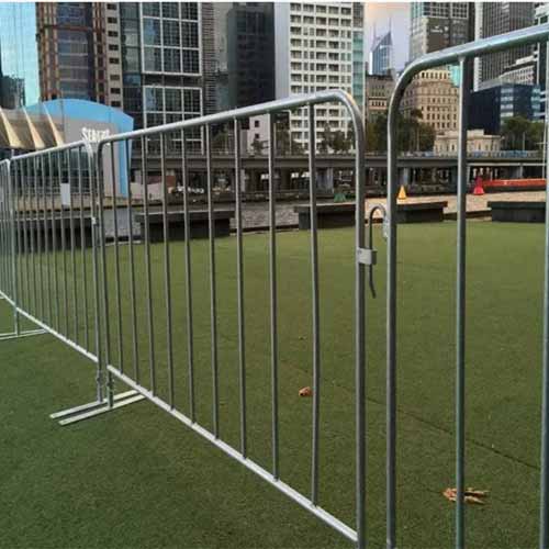 Portable Road Metal Fencing Galvanized Tube Crowd Control Barrier for Top Quality
